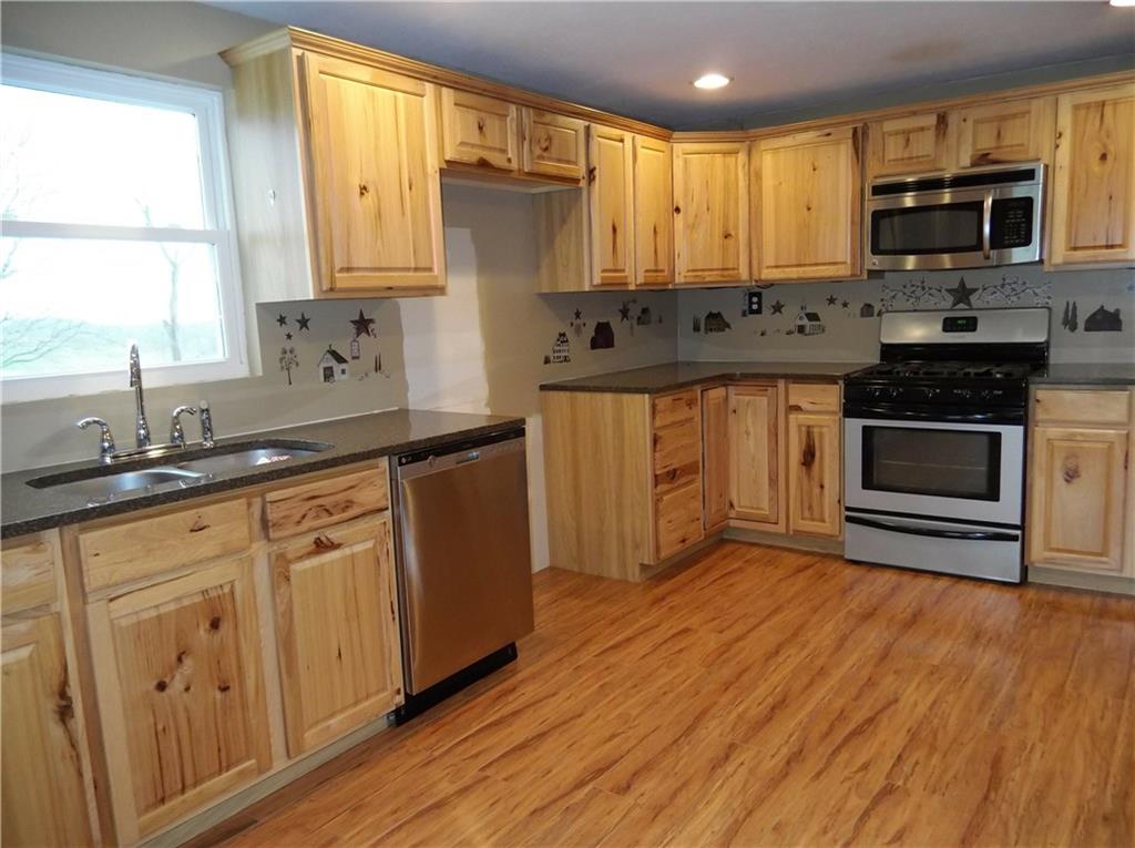 122 Buffalo Road North Washington, PA 15301 - Photo 5 of 25