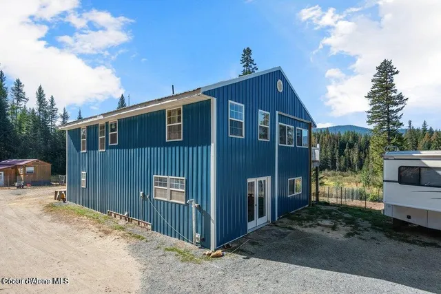 $525,000 | 9132 Highway 57, Priest River, ID 83856