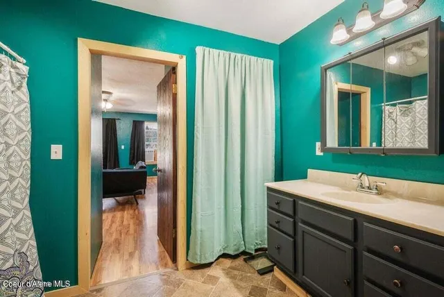 $525,000 | 9132 Highway 57, Priest River, ID 83856