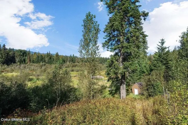 $525,000 | 9132 Highway 57, Priest River, ID 83856