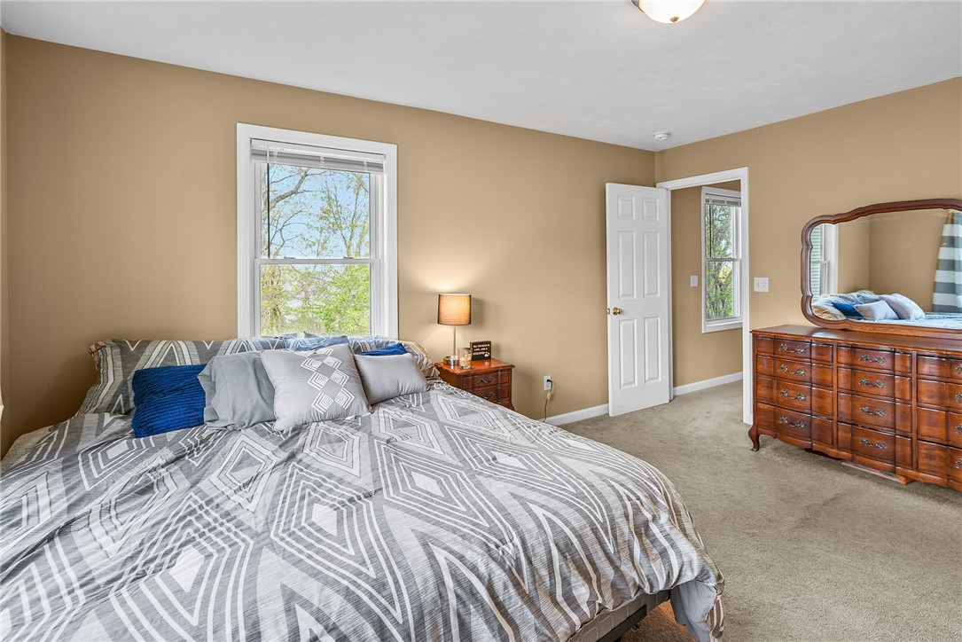 47 Silver Cup Circle West Warwick, RI 02893 - Photo 20 of 44