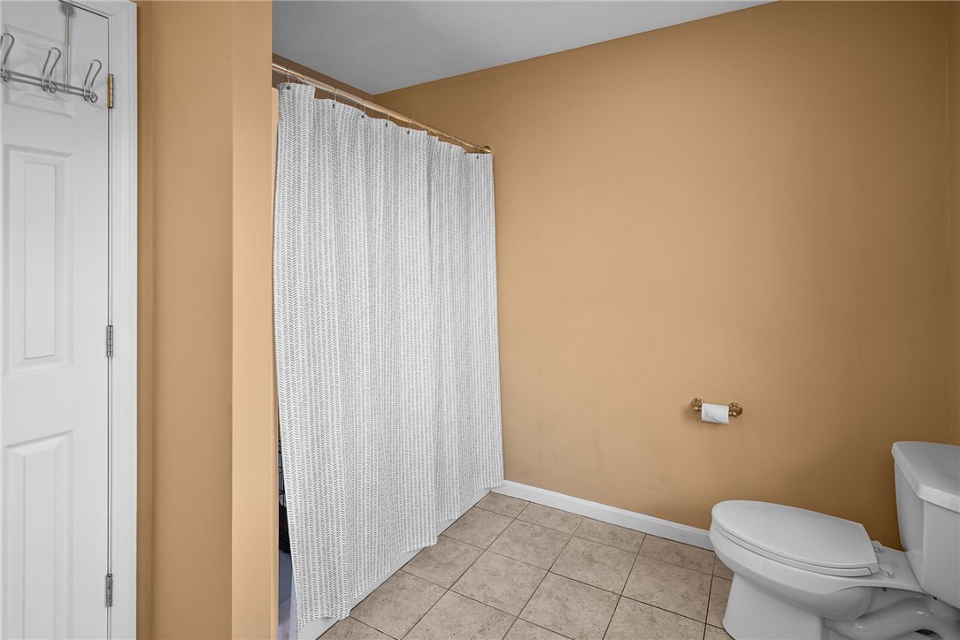 47 Silver Cup Circle West Warwick, RI 02893 - Photo 22 of 44