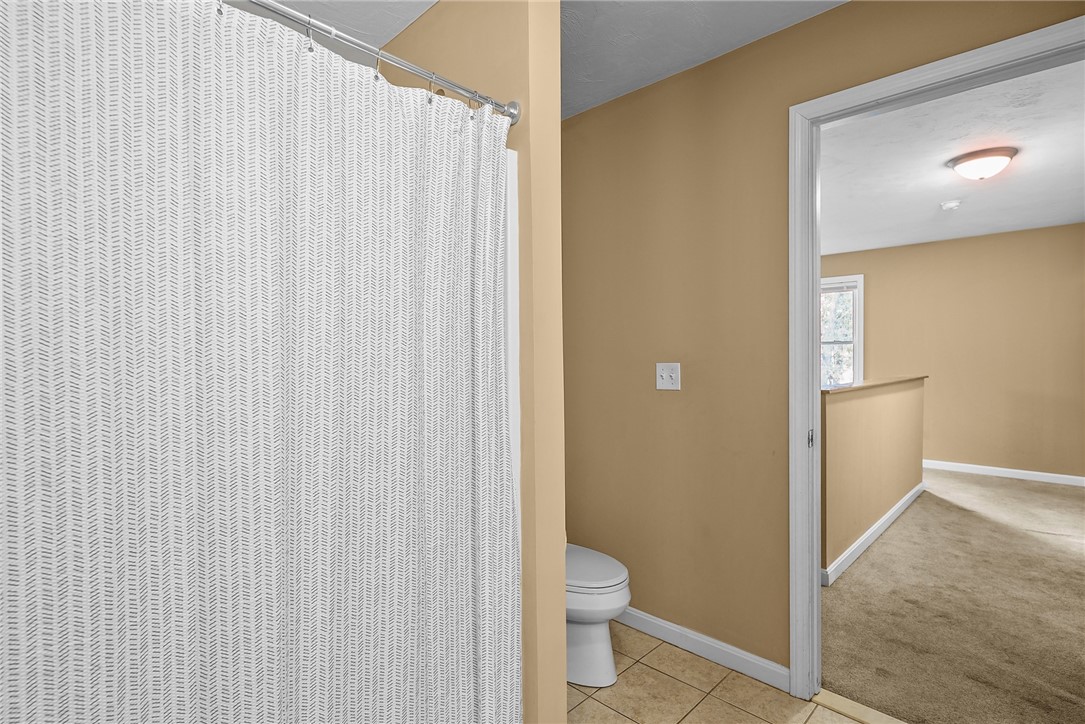 47 Silver Cup Circle West Warwick, RI 02893 - Photo 26 of 44 2nd full bath room