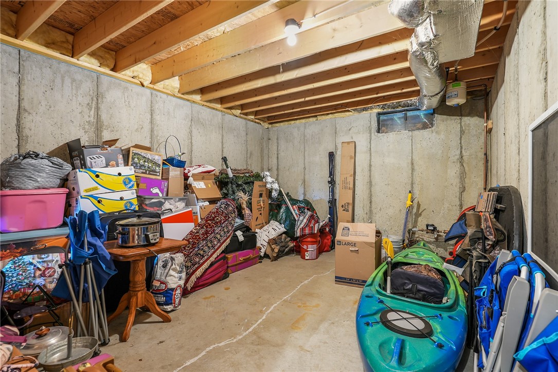 47 Silver Cup Circle West Warwick, RI 02893 - Photo 34 of 44