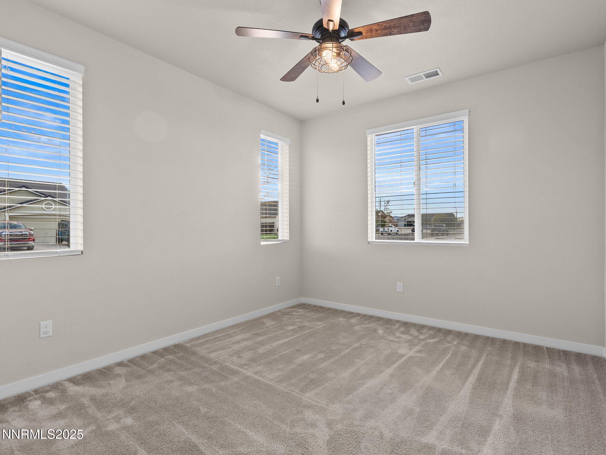 508 Wedge Lane Fernley, NV 89408 - Photo 27 of 36 508 Wedge Ln-134