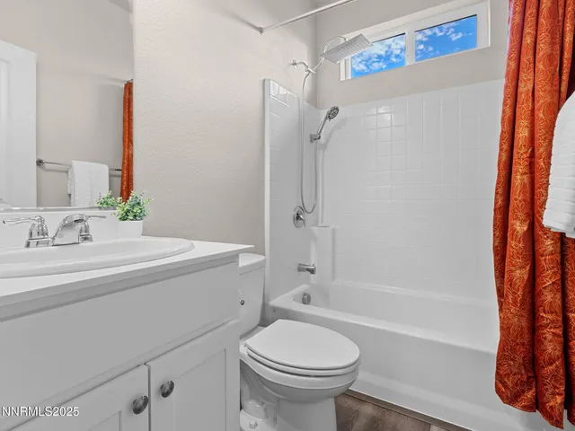 $449,000 | 508 Wedge Lane, Fernley, NV 89408