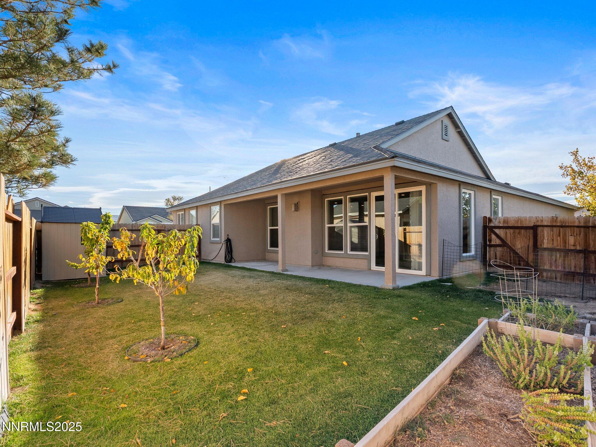 508 Wedge Lane Fernley, NV 89408 - Photo 32 of 36 508 Wedge Ln-137