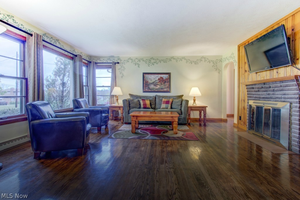 8800 Limeridge Road Ravenna, OH 44266 - Photo 5 of 25 Gallery Image 5