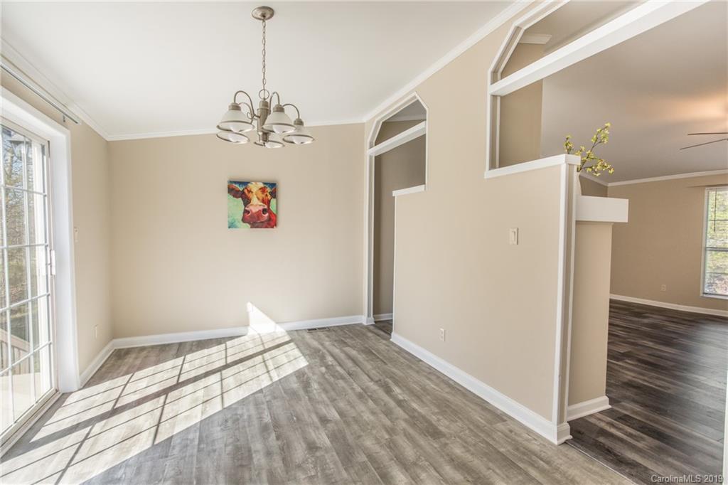 433 Sutton Spring Road York, SC 29745 - Photo 8 of 20