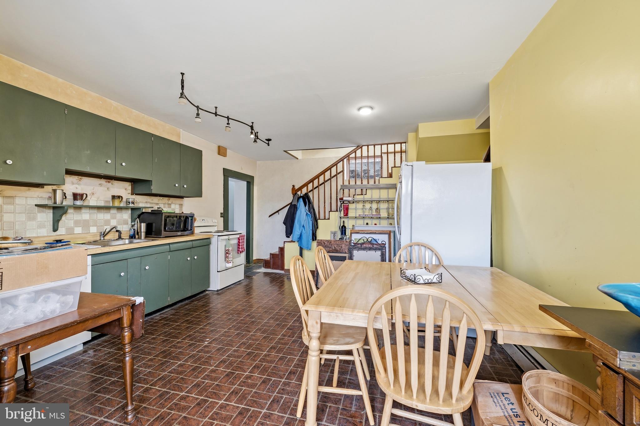 8849 Kistler Valley Road Kempton, PA 19529 - Photo 28 of 32 In Law Suite