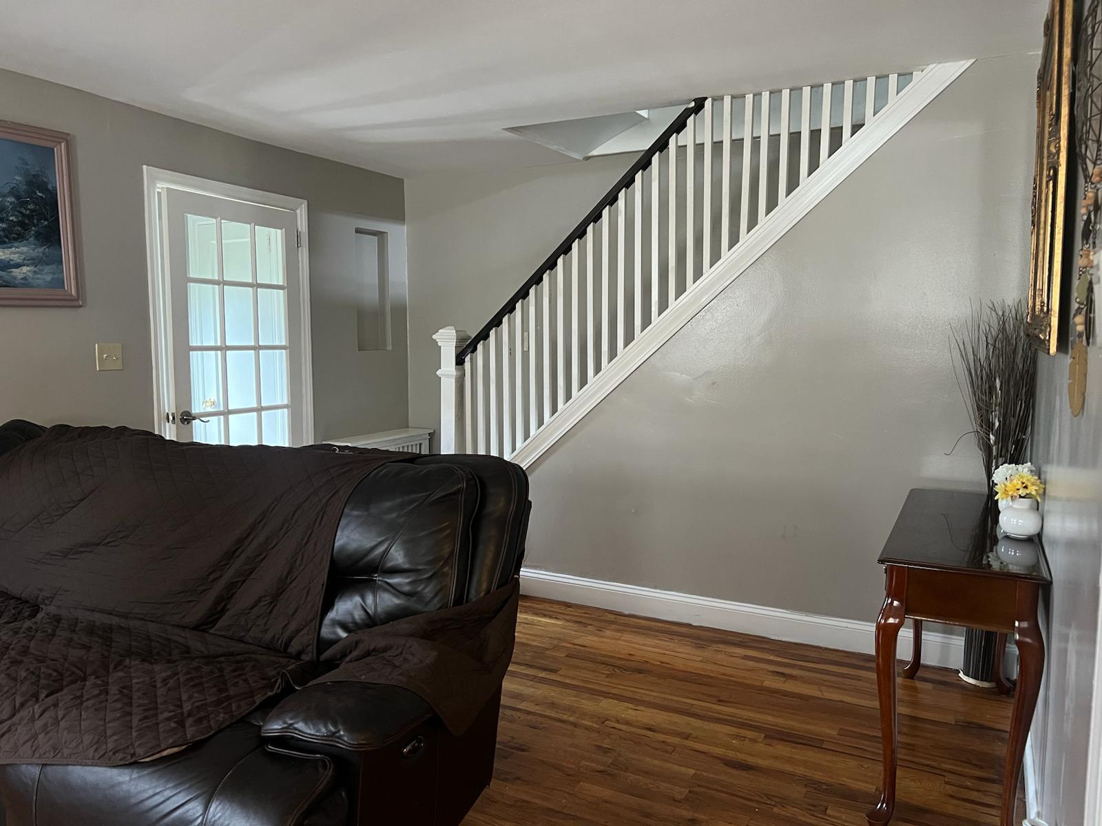 182 Long Beach Road Hempstead, NY 11550 - Photo 3 of 24