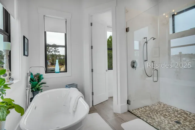 $995,000 | 400 Shoreside Drive, Hardeeville, SC 29927