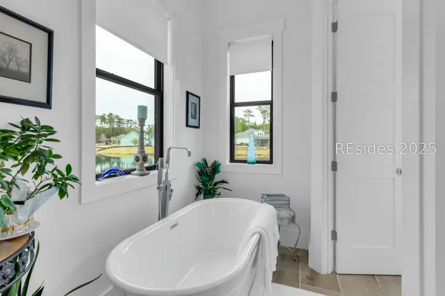 $995,000 | 400 Shoreside Drive, Hardeeville, SC 29927