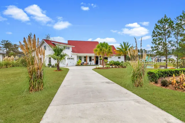 $985,000 | 400 Shoreside Drive, Hardeeville, SC 29927