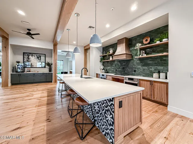 $949,900 | 335 Fraser, Camarillo, CA 93012