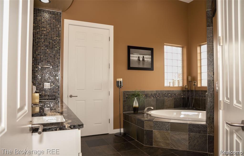 9062 Copper Ridge Circle Davison, MI 48423 - Photo 14 of 47 GetMedia-19.ashx