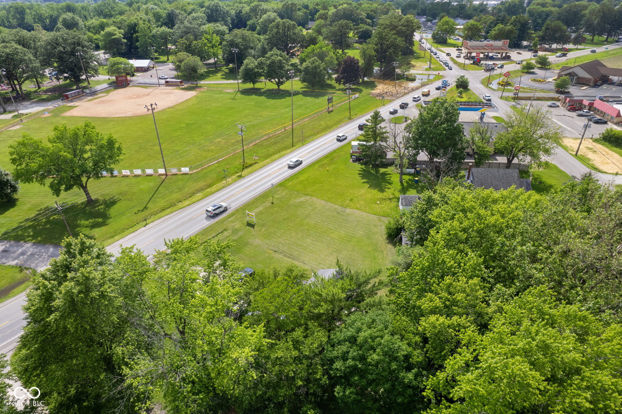 2710 West State Road 38 Sheridan, IN 46069 - Photo 4 of 5