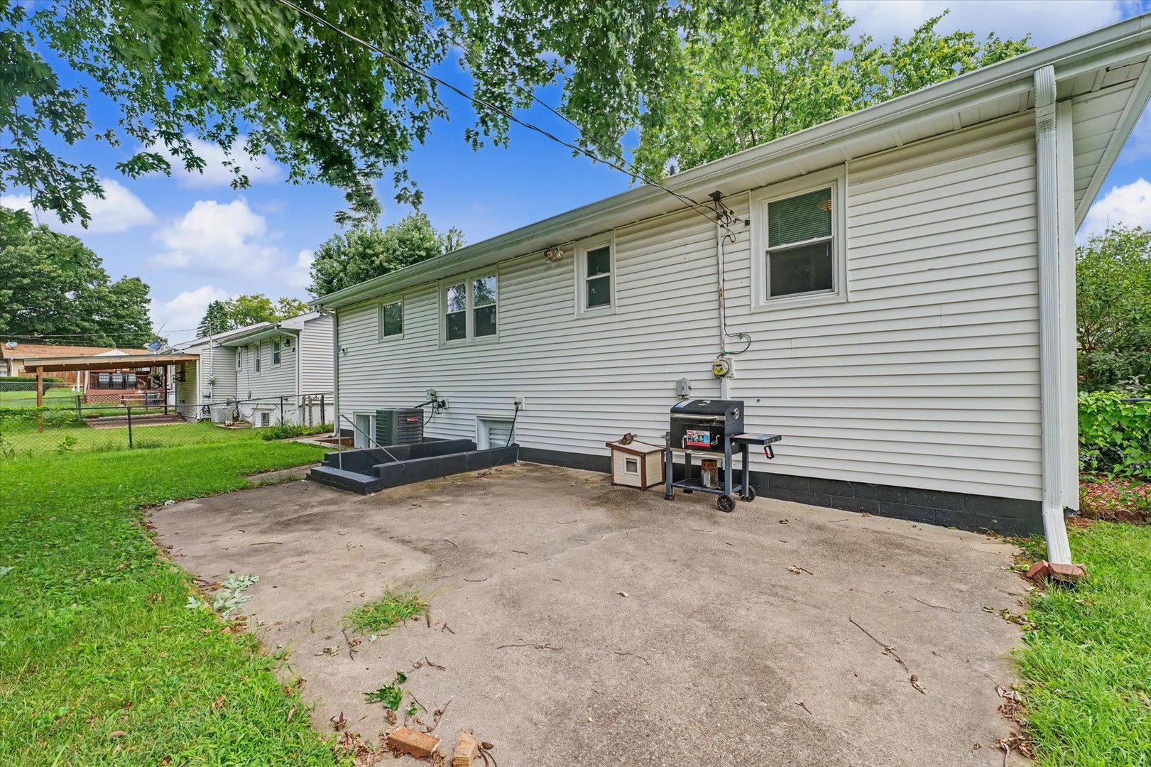 49 Colorado Drive Decatur, IL 62526 - Photo 31 of 37 Gallery Image 31