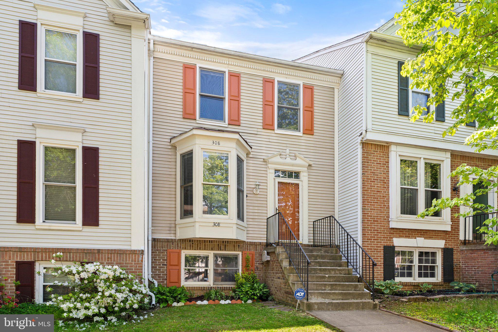 308 Harrogate Road Fredericksburg, VA 22406 - Photo 2 of 38