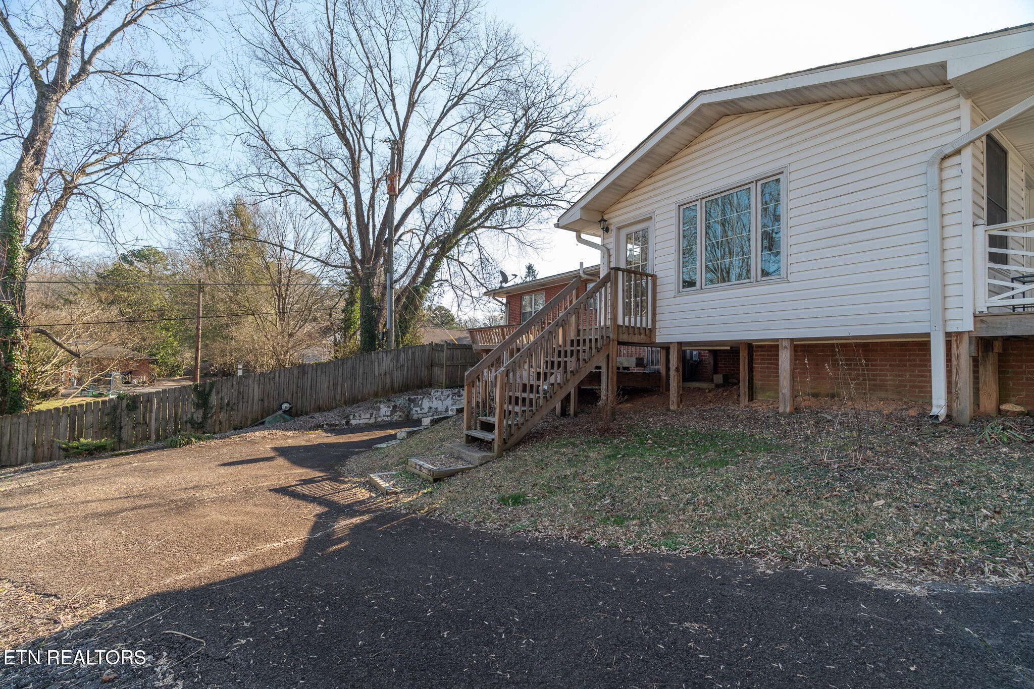 5009 Sunset Road West Knoxville, TN 37914 - Photo 27 of 37 Gallery Image 27