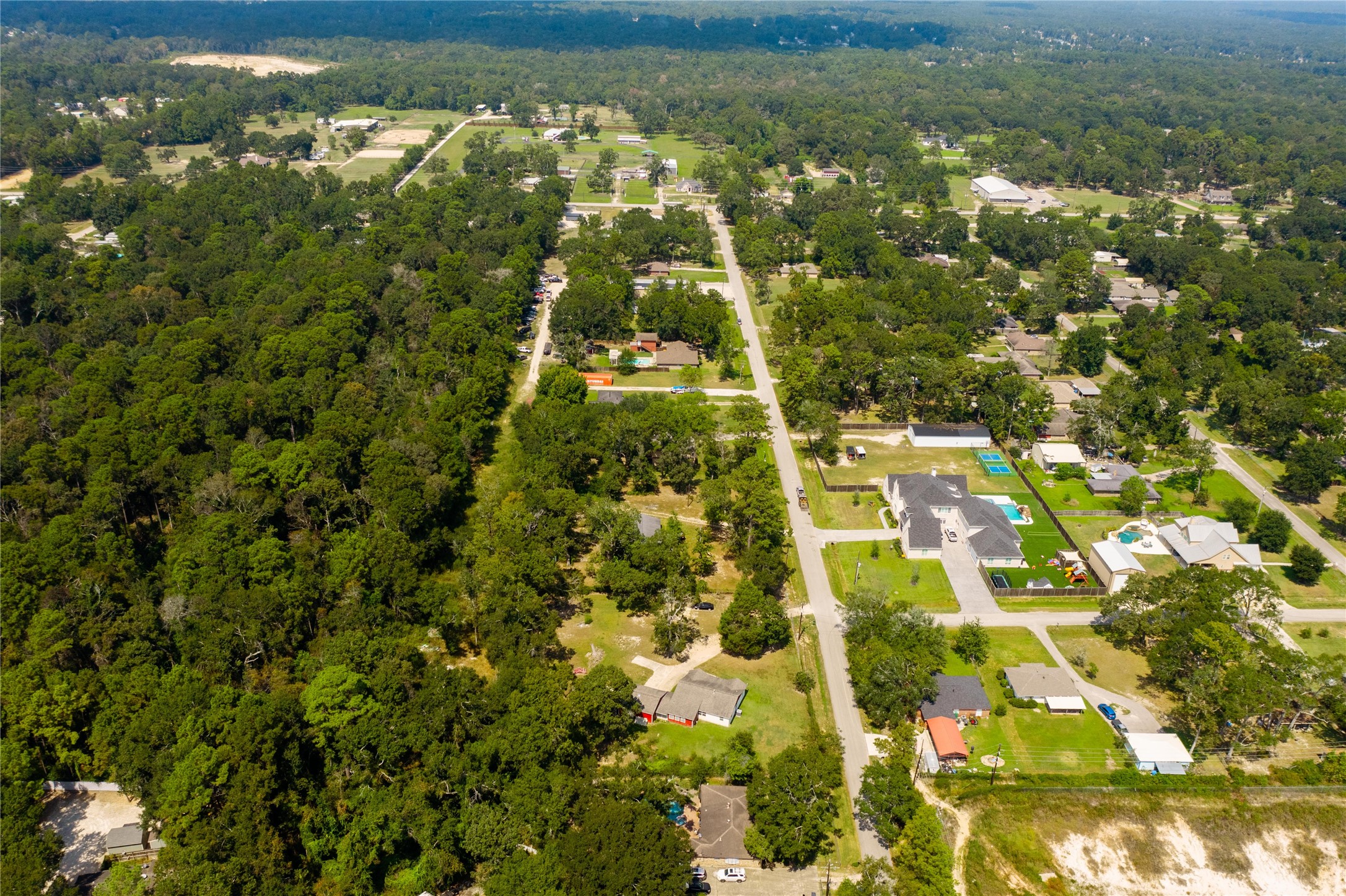 23544 Ford Road Porter, TX 77365 - Photo 8 of 15 Gallery Image 8