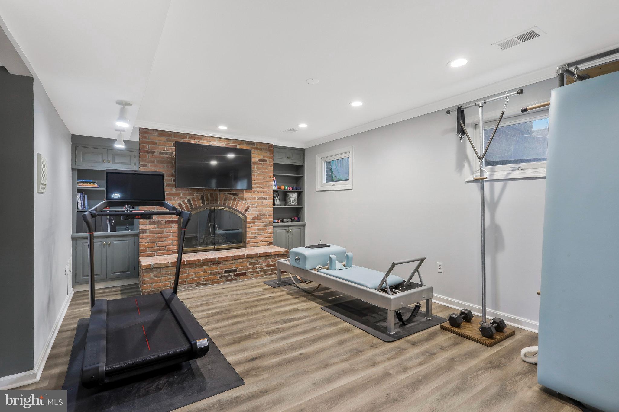 1119 Randolph Road McLean, VA 22101 - Photo 33 of 42 Recreation room