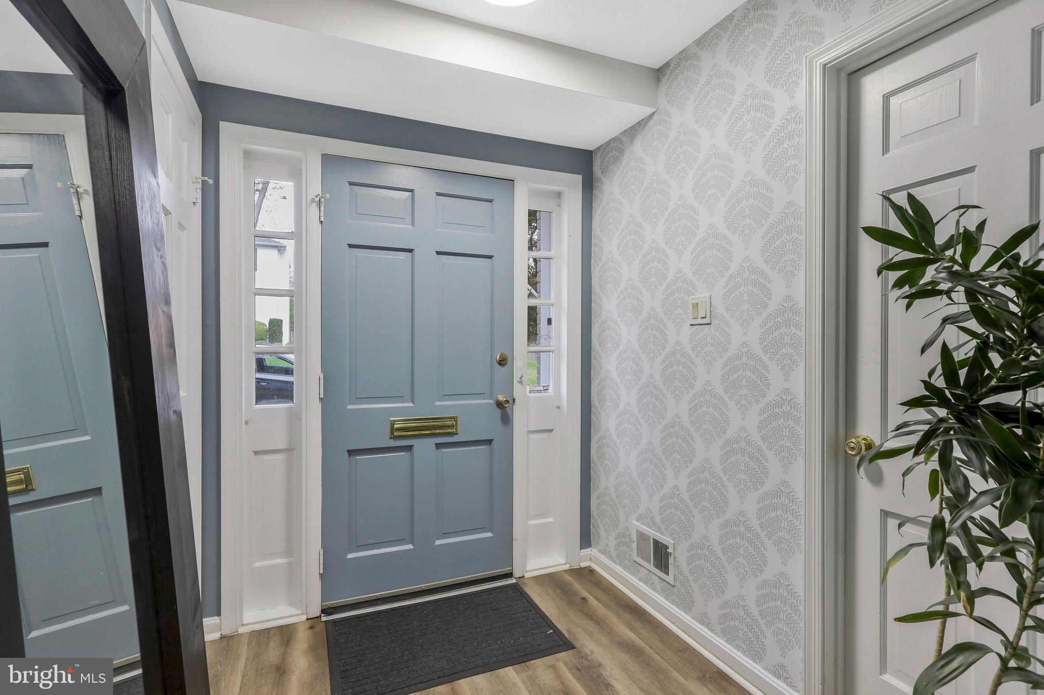 1119 Randolph Road McLean, VA 22101 - Photo 5 of 42