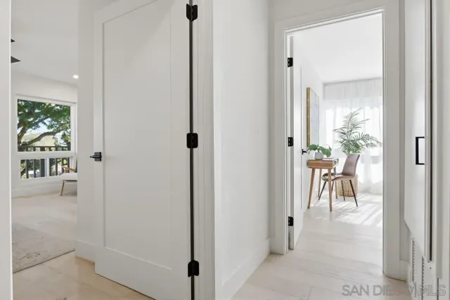 $1,769,000 | 2003 Caminito Circulo Norte, La Jolla, CA 92037