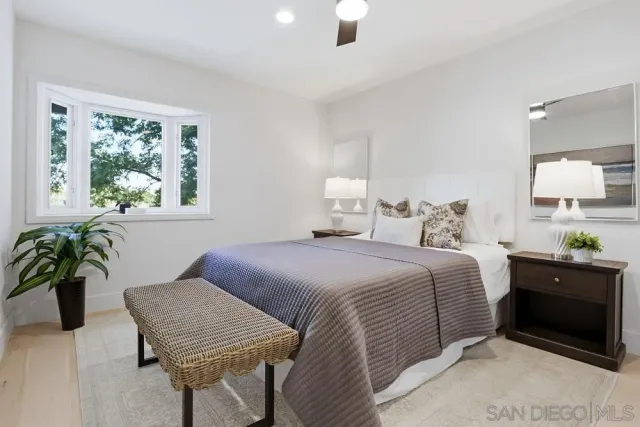 $1,769,000 | 2003 Caminito Circulo Norte, La Jolla, CA 92037