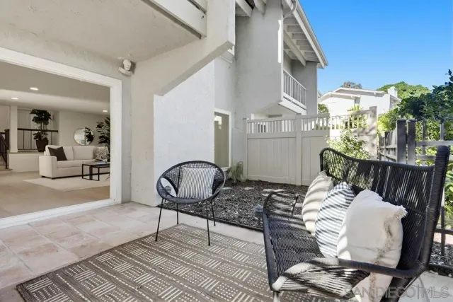 $1,769,000 | 2003 Caminito Circulo Norte, La Jolla, CA 92037