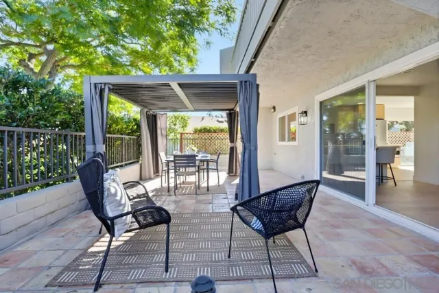$1,769,000 | 2003 Caminito Circulo Norte, La Jolla, CA 92037