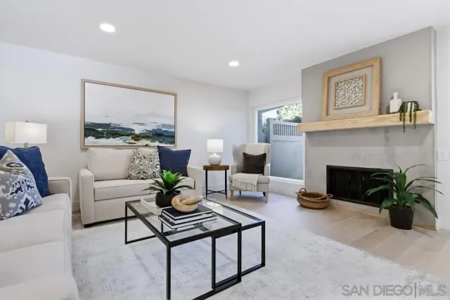 $1,769,000 | 2003 Caminito Circulo Norte, La Jolla, CA 92037