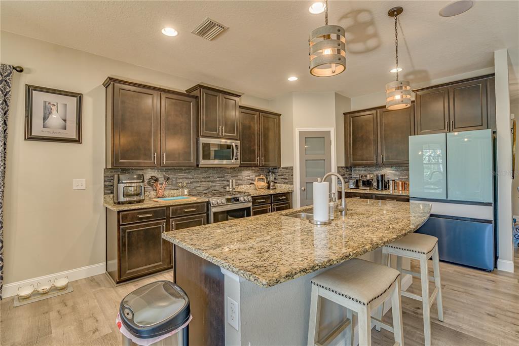 6312 Lantern View Place Apollo Beach, FL 33572 - Photo 13 of 38