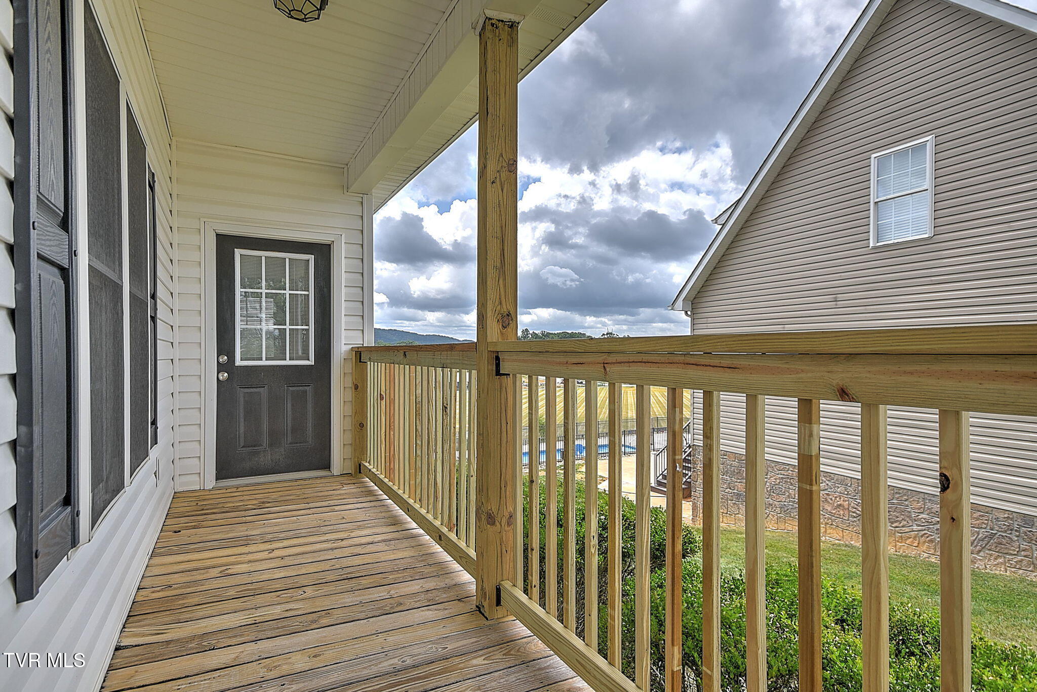 931 Walkers Bend Road Johnson City, TN 37615 - Photo 3 of 44 4-web-or-mls-931 Walkers Bend SS-5