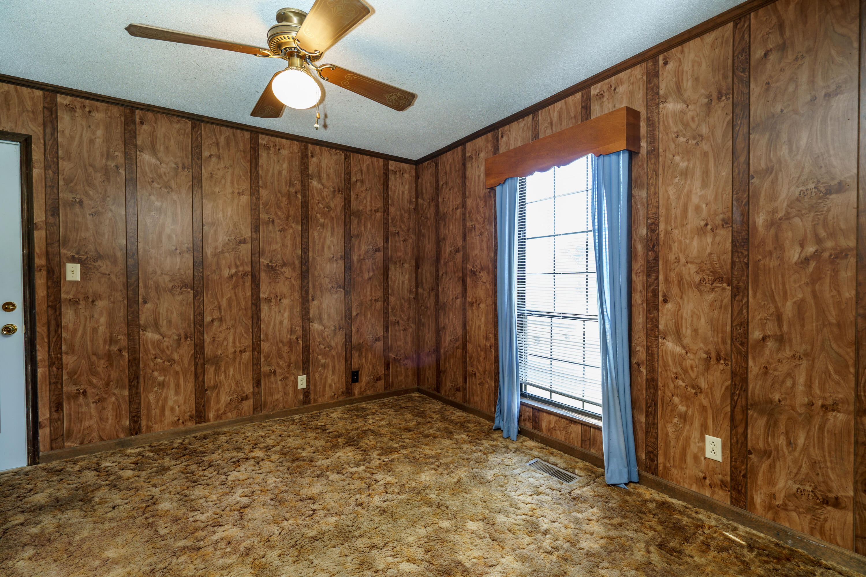 2025 Ringgold Road LaFayette, GA 30728 - Photo 15 of 24 DSC00021