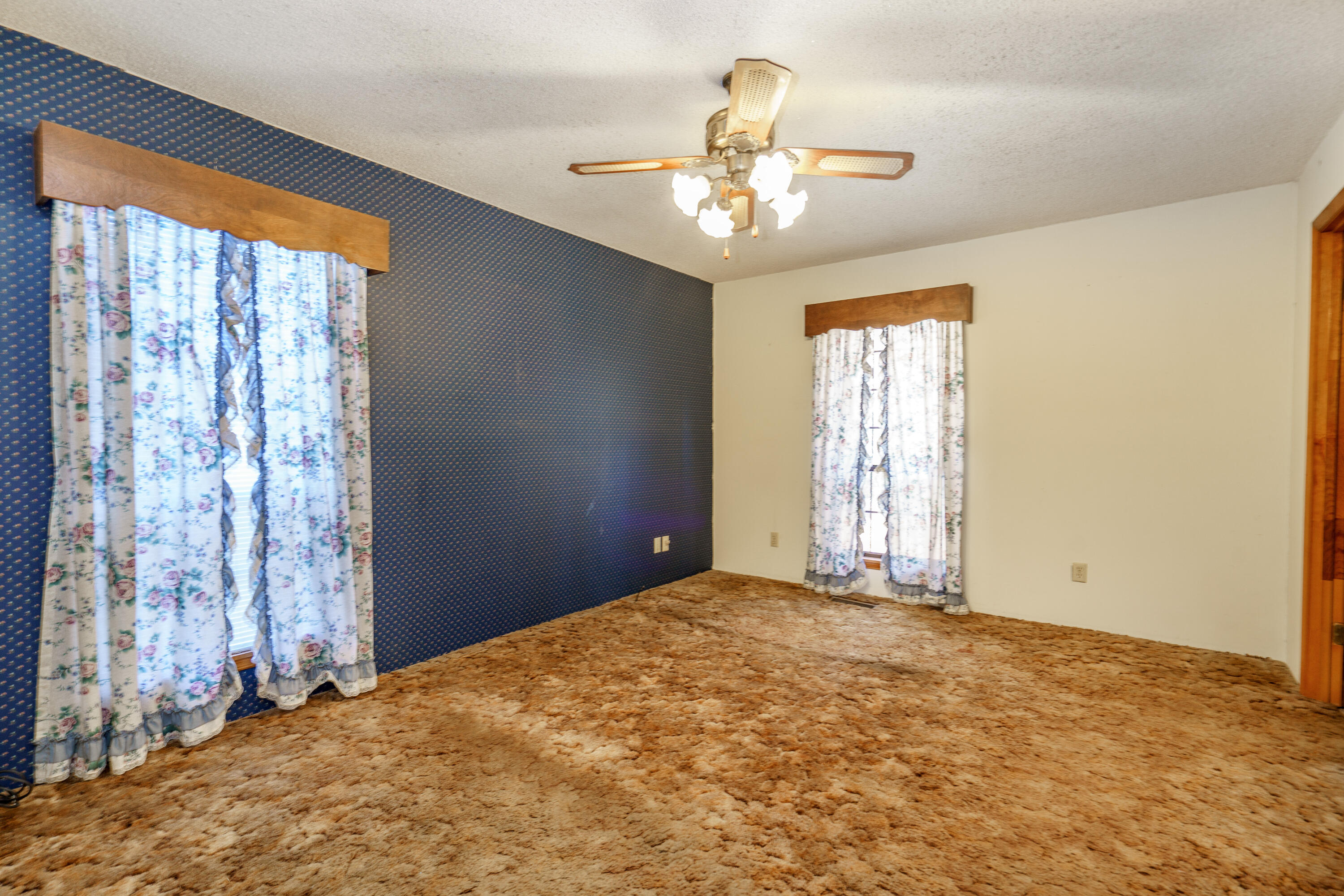 2025 Ringgold Road LaFayette, GA 30728 - Photo 10 of 24 DSC00057