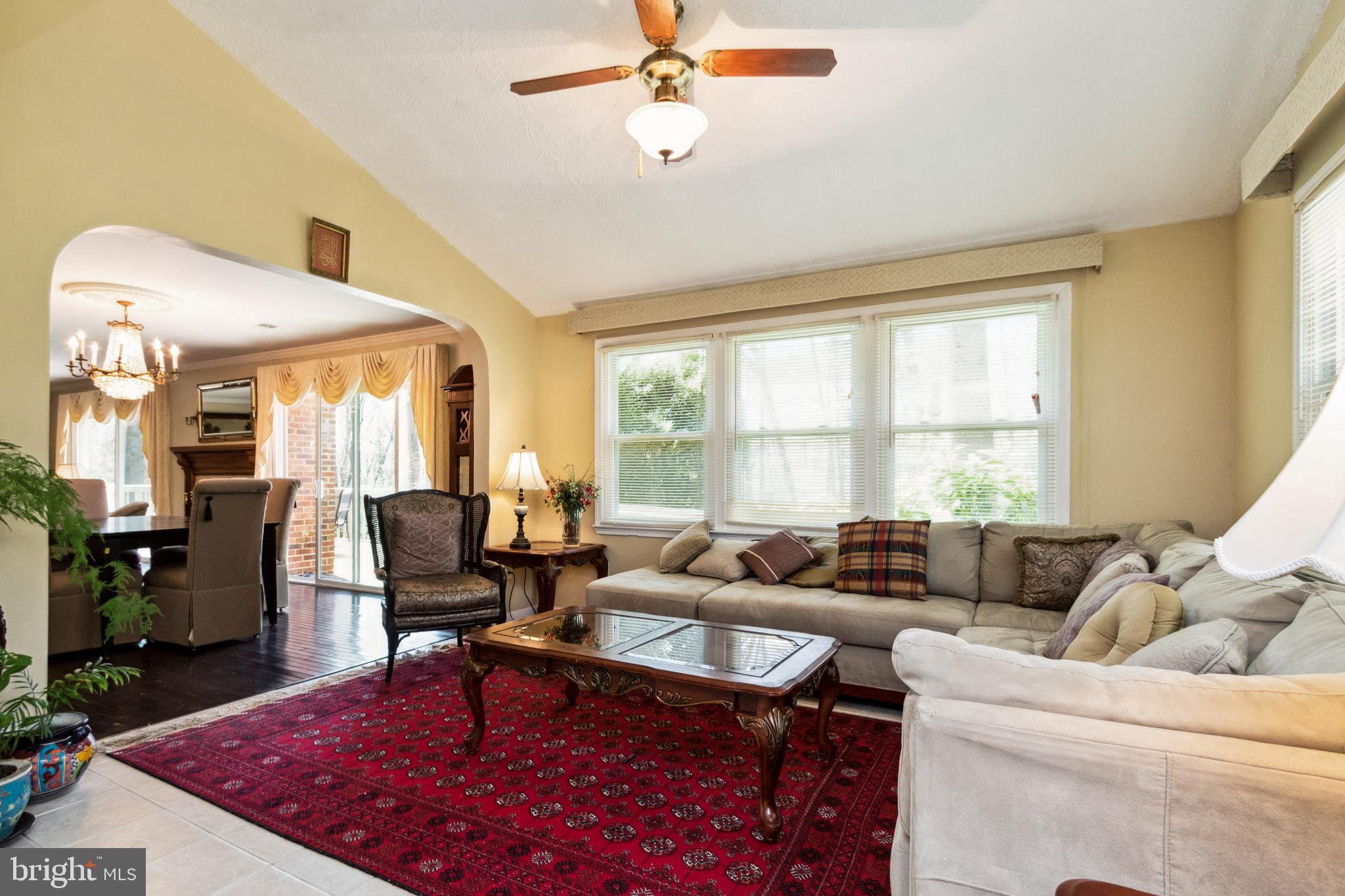 10801 Midsummer Drive Reston, VA 20191 - Photo 11 of 54