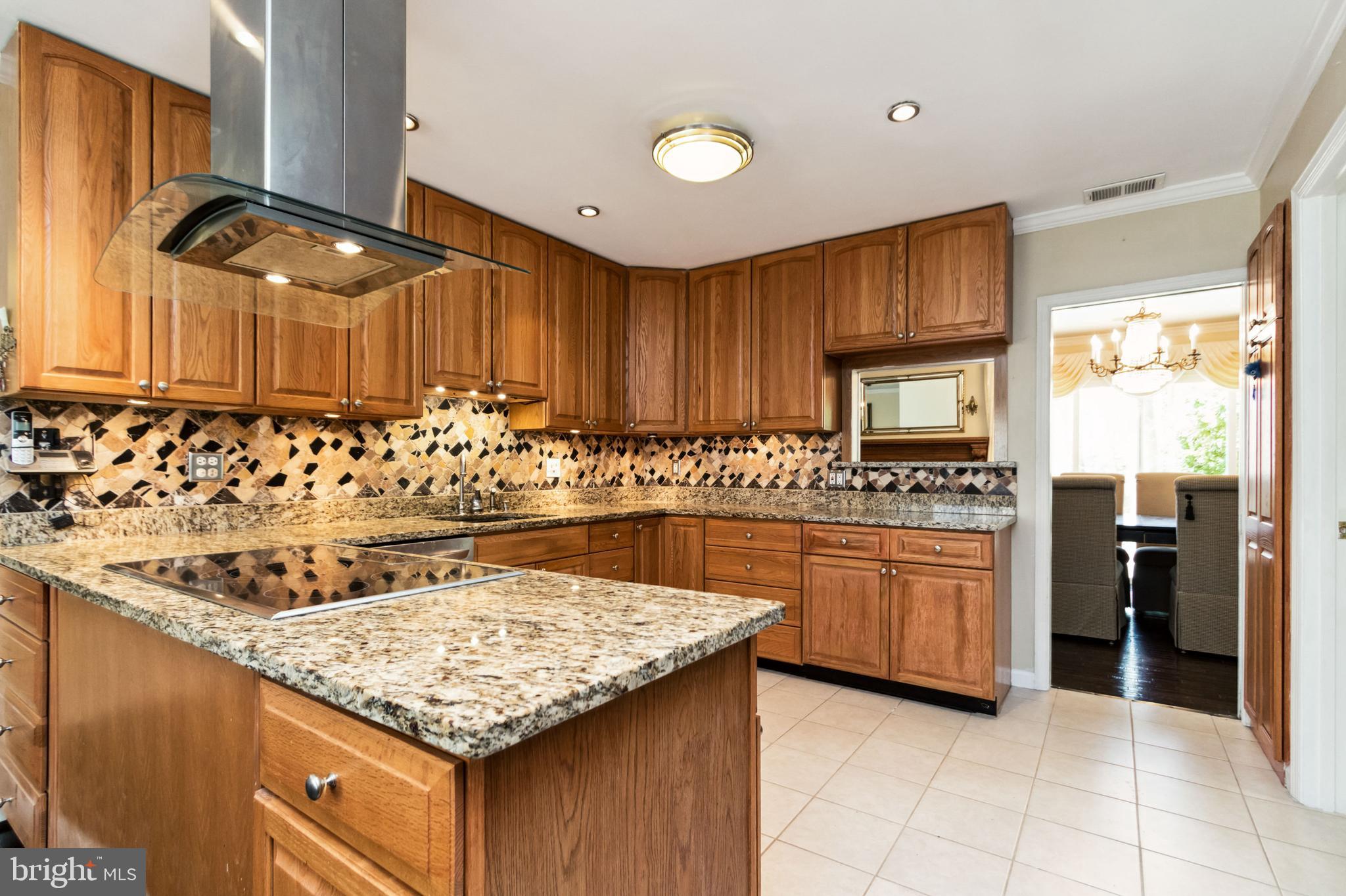 10801 Midsummer Drive Reston, VA 20191 - Photo 13 of 54