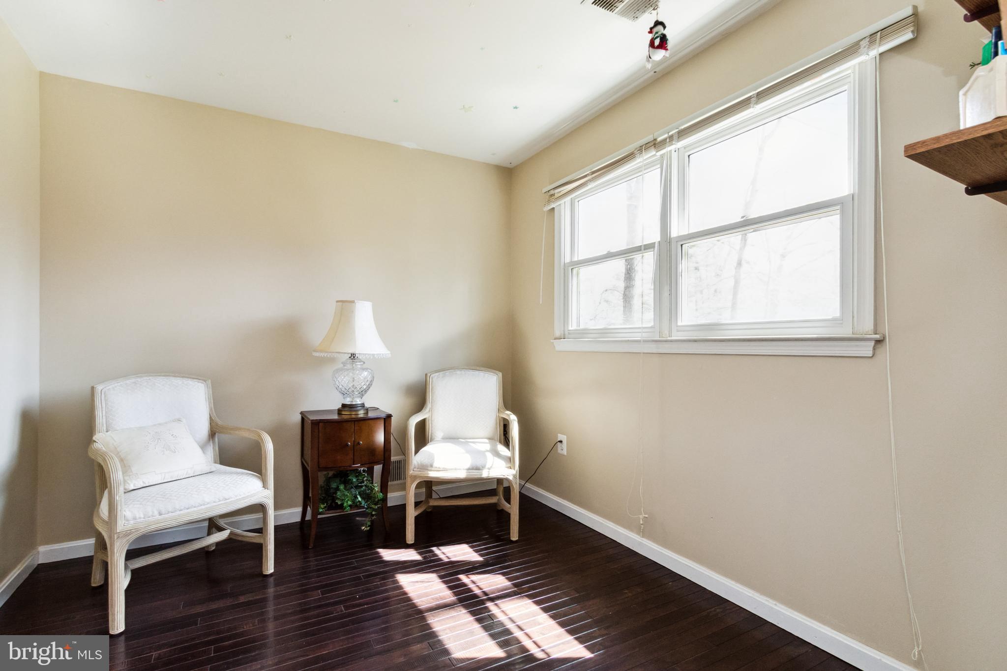 10801 Midsummer Drive Reston, VA 20191 - Photo 24 of 54