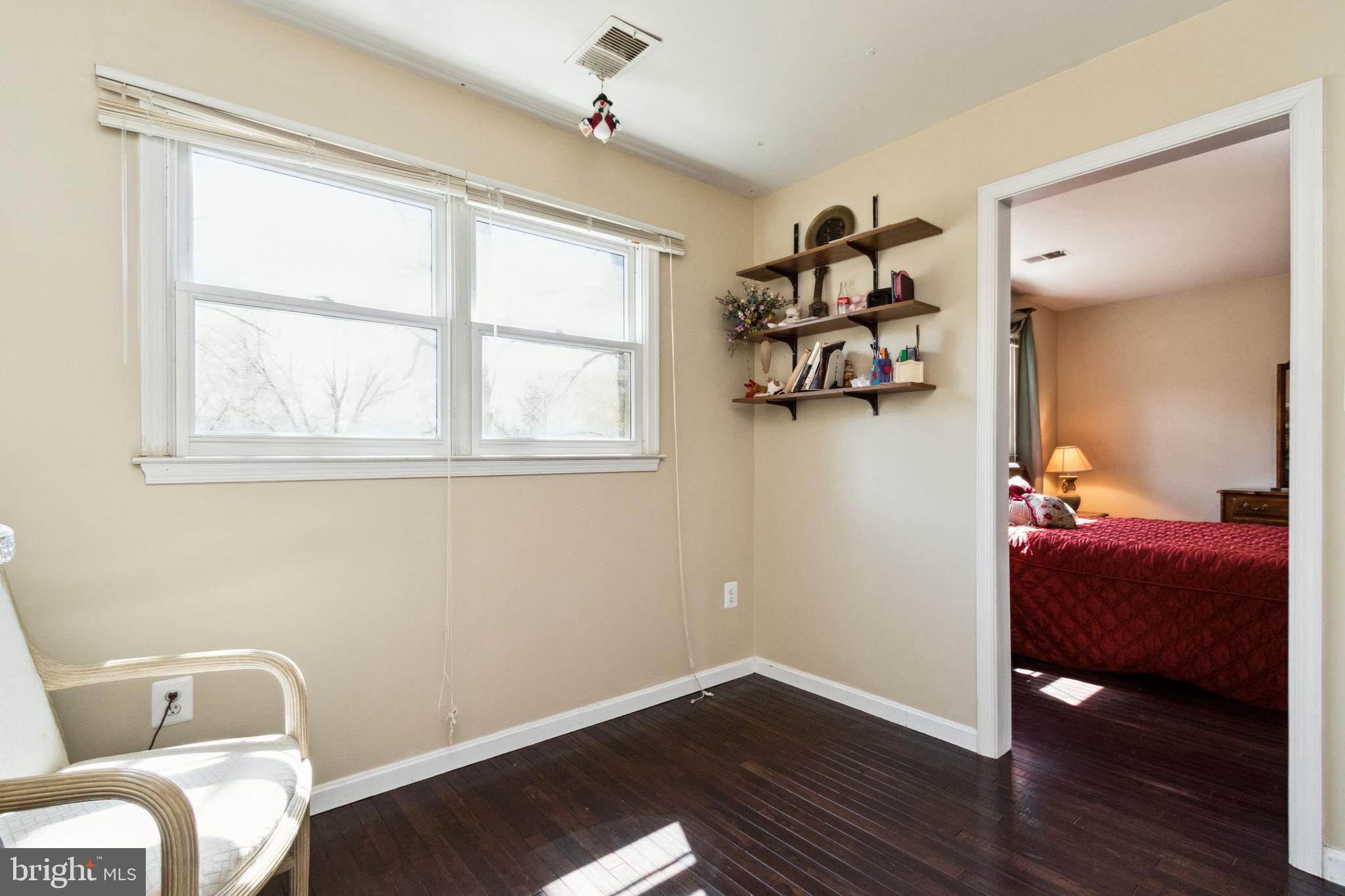 10801 Midsummer Drive Reston, VA 20191 - Photo 25 of 54