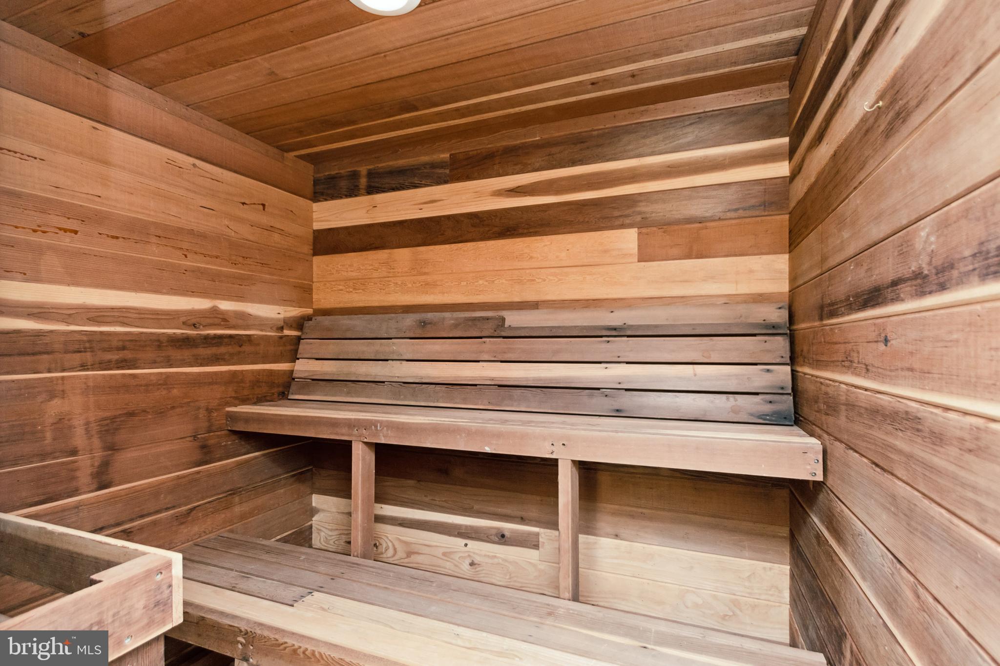 10801 Midsummer Drive Reston, VA 20191 - Photo 41 of 54