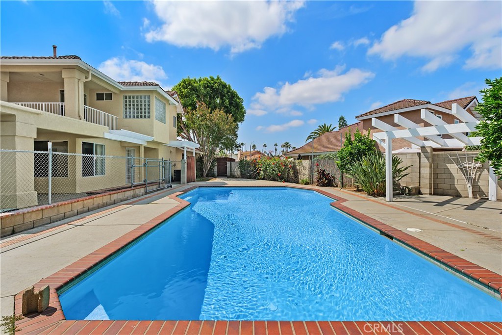 8405 Eastbrook Court Riverside, CA 92504 - Photo 42 of 49 Pool