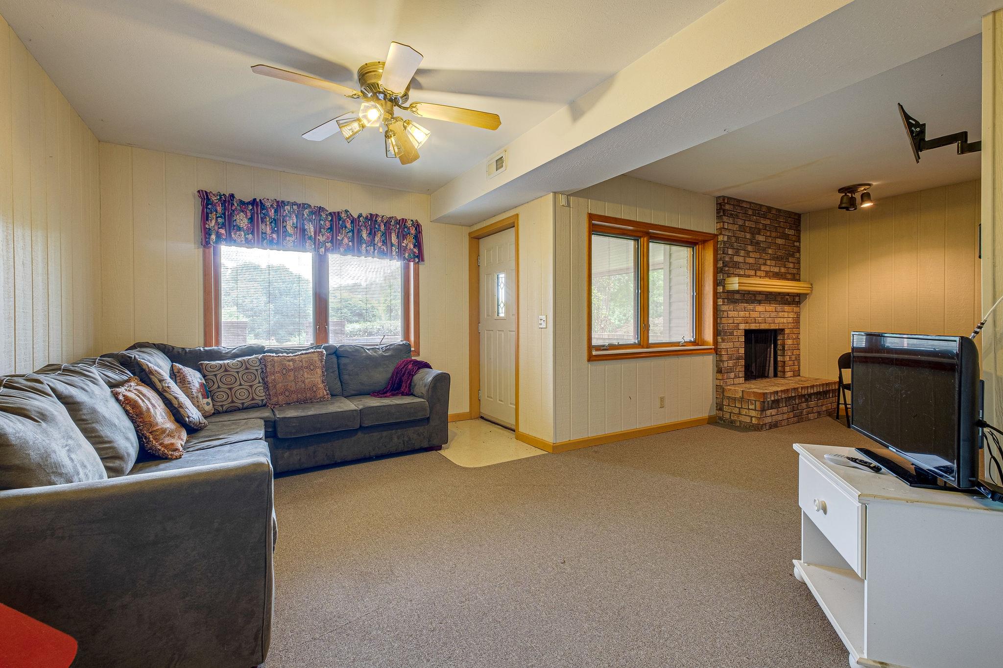 629 Southerland Road Dickson, TN 37055 - Photo 22 of 25 Gallery Image 22
