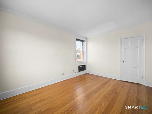 $799,900 | 169 Mason Street, Unit 3B, Greenwich, CT 06830