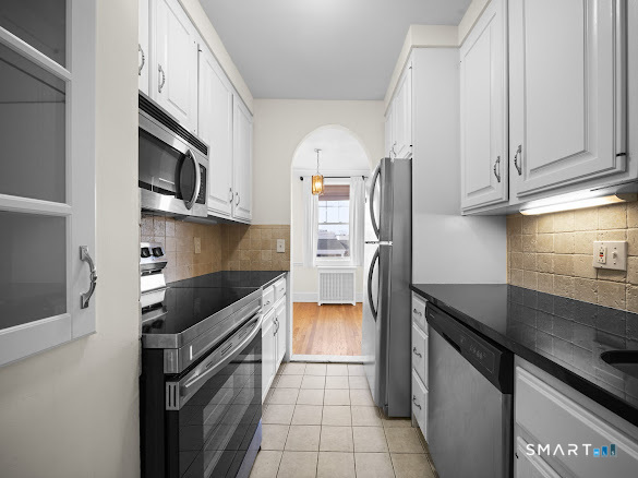 169 Mason Street, Unit 3B Greenwich, CT 06830 - Photo 7 of 29