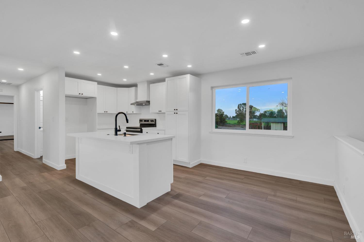 7562 Paddon Road Vacaville, CA 95688 - Photo 19 of 91