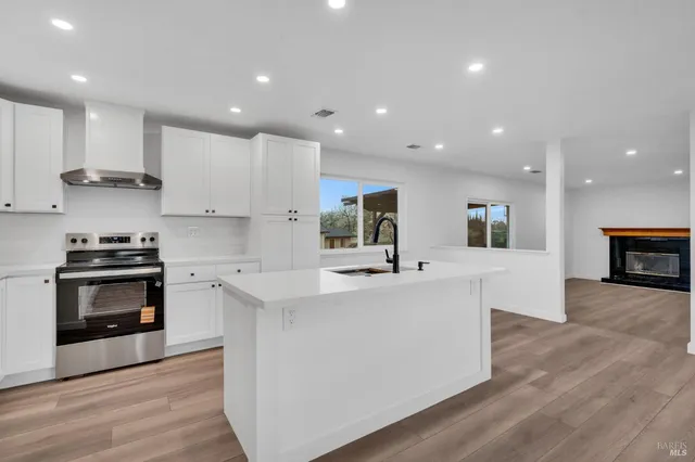 $1,090,000 | 7562 Paddon Road, Vacaville, CA 95688