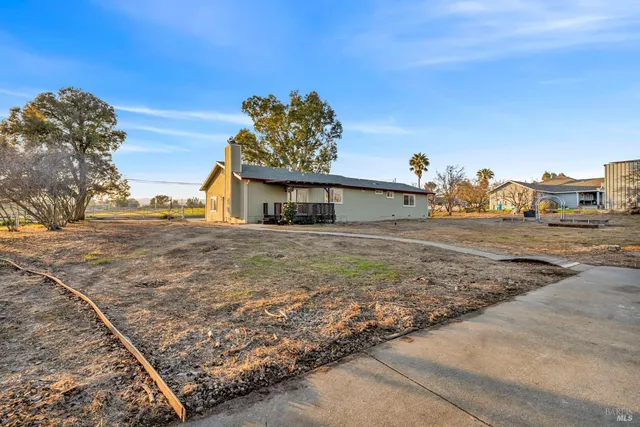 $1,090,000 | 7562 Paddon Road, Vacaville, CA 95688
