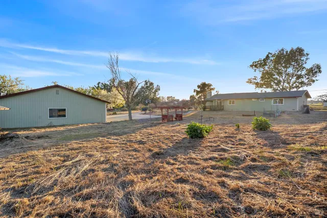 $1,090,000 | 7562 Paddon Road, Vacaville, CA 95688