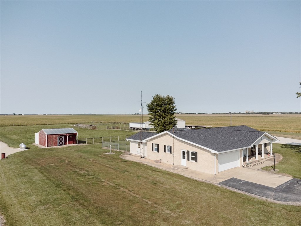 2375 East 1100 North Road Assumption, IL 62510 - Photo 15 of 35